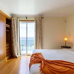 Infinite Ocean View 20m Above Ocean & *
