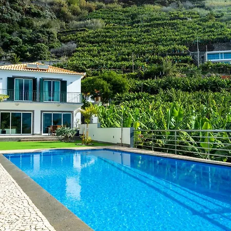 Infinite Ocean View 20m Above Ocean & Villa