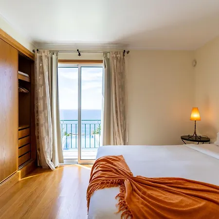 Infinite Ocean View 20m Above Ocean & *
